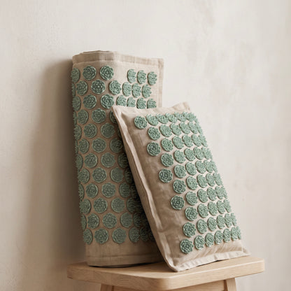 VEYA™ Premium Acupressure Mat Set